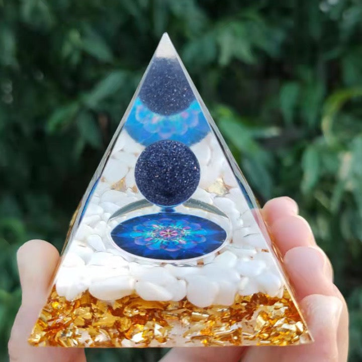 Crystal Pyramid-Balancing the Chakras